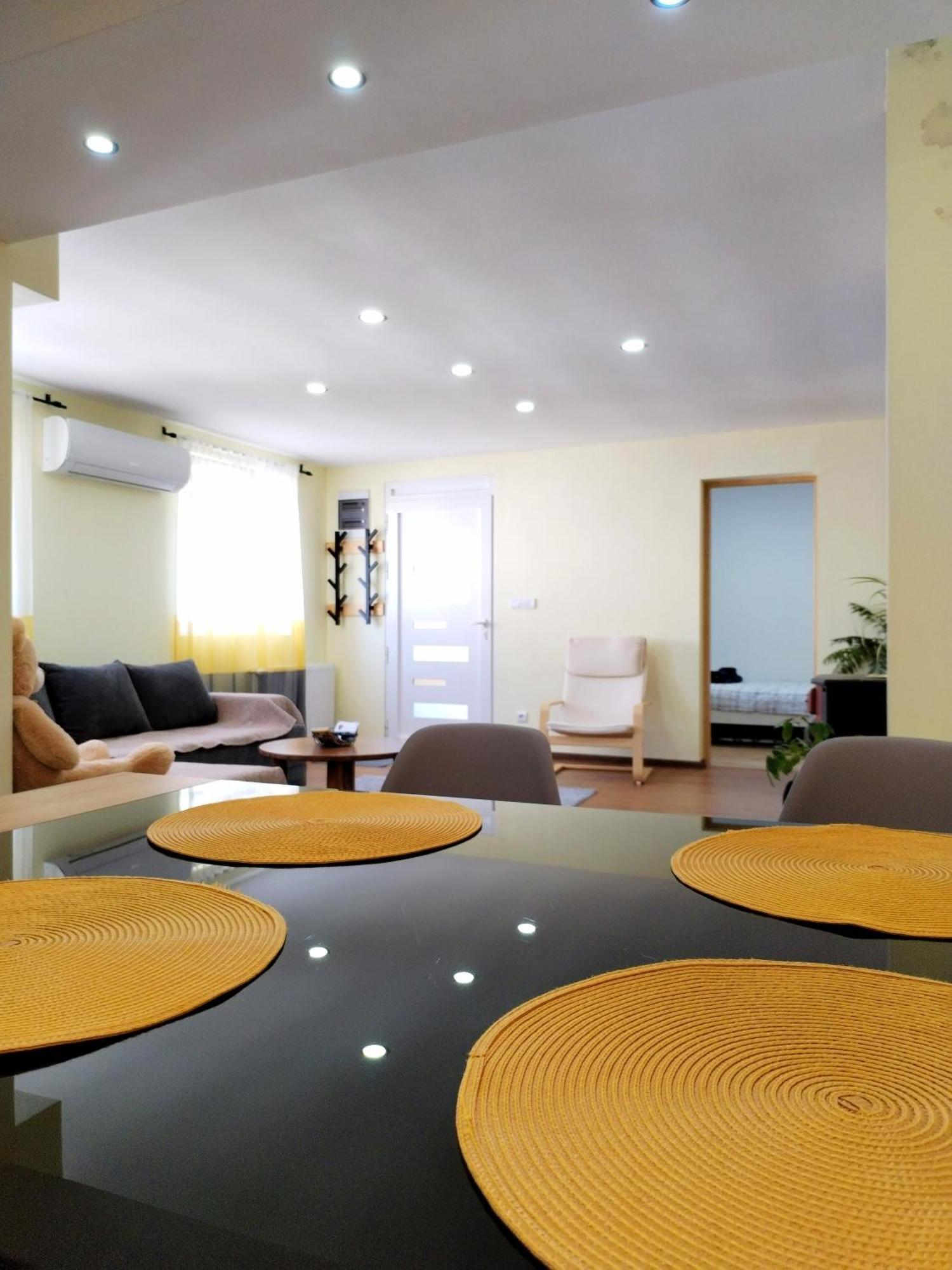 Nikas Apartman دونيي ميلانوفاتس المظهر الخارجي الصورة